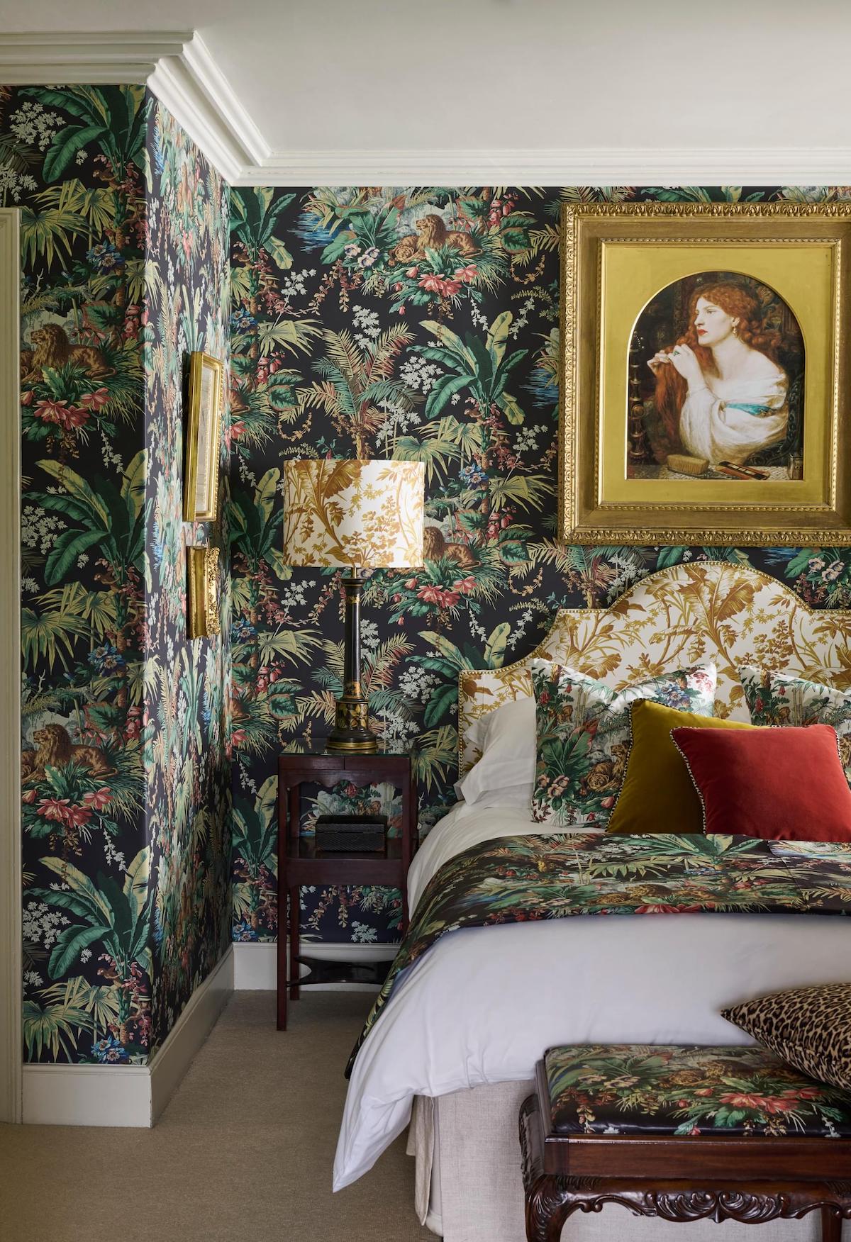 Exotic Kingdom Noir Chintz Scheme